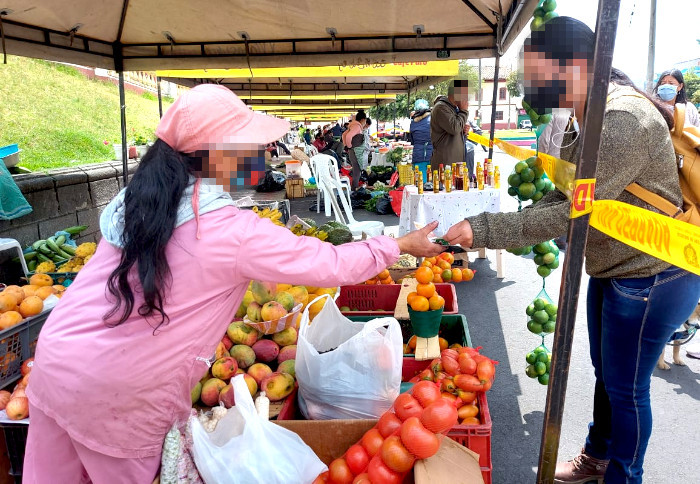 Apoyo mercado campesino