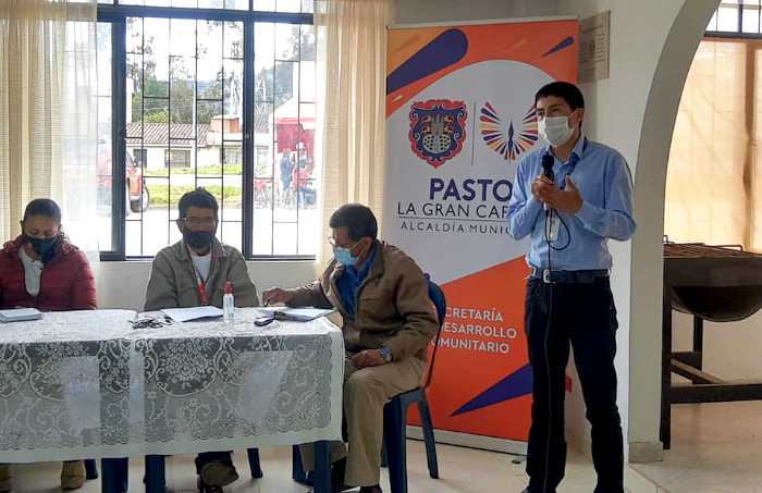 Secretario de Desarrollo Comunitario Mario Pinto en Asamblea ASOJAL