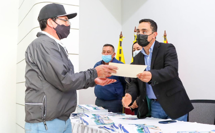 Entrega certificados capacitación a Juntas Administradoras de Acueductos corregimientos de Pasto