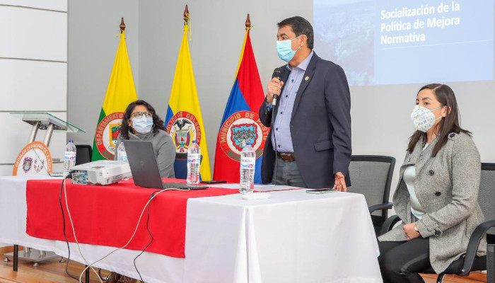 Acto socialización mejora normativa