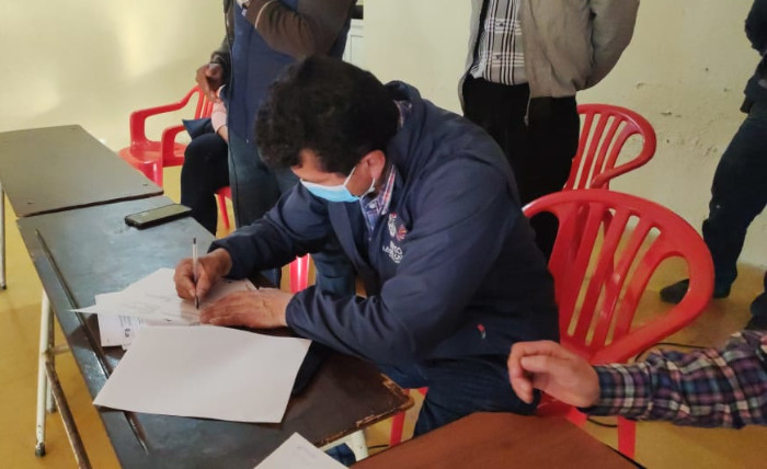 Firma acta de concertación sistema de abastecimiento de agua