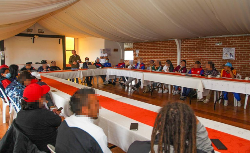 Reunión del Alcalde con grupo de Barristas