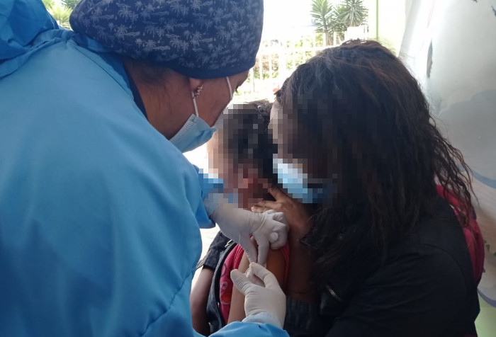 Vacunación contra Sarampión, Rubéola y Esquema Regular