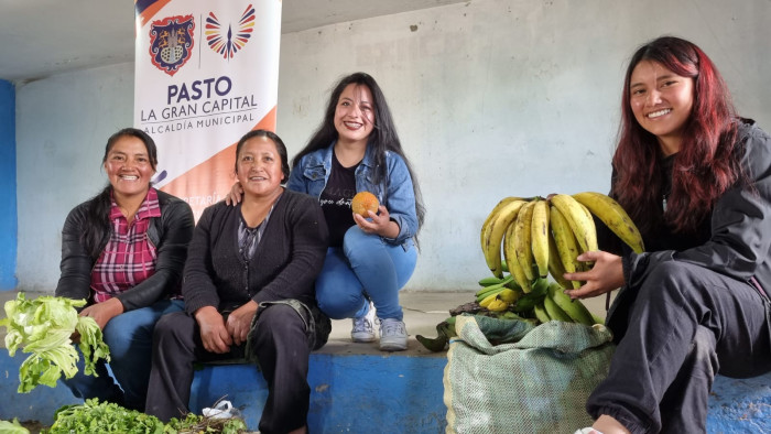 Realización del Trueque Agropecuario en la vereda Cruz de Amarillo del corregimiento de Catambuco para el intercabio de productos entre asociaciones de Pasto y Sandoná. 