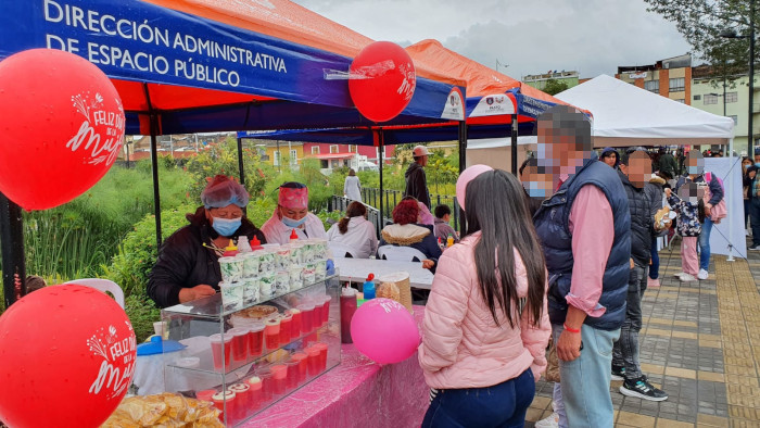 Feria del Emprendimiento con trabajadoras informales en conmemoración del Día Internacional de la Mujer