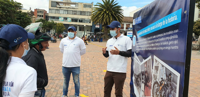 Desarrollo de la campaña de pedagogía y educación vial 'En la vía abraza la vida', que a la fecha ha permitido sensibilizar en el municipio a más de 1.600 personas.