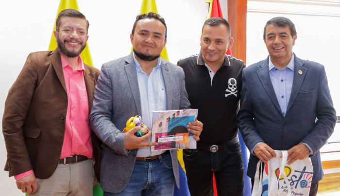 Reunión Alcalde de Tulcán