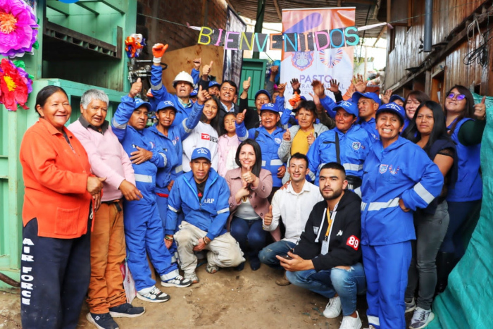 Alcalde Germán Chamorro de la Rosa, entregó dotación de uniformes, maquinaria industrial y vehículos de carga 