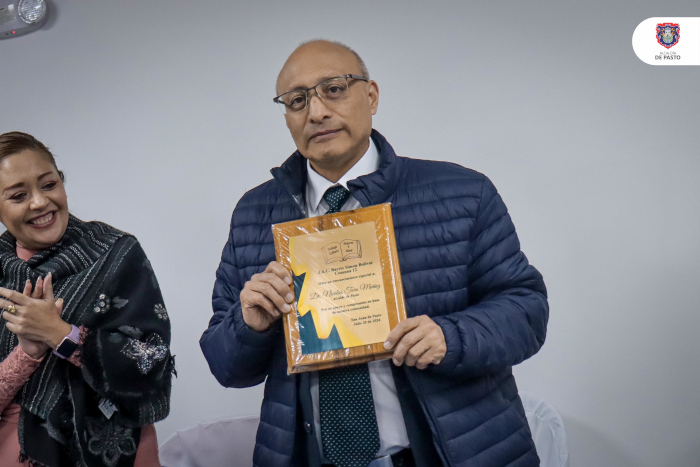 entrega salón comunal y comedor solidario en el barrio Simón Bolívar
