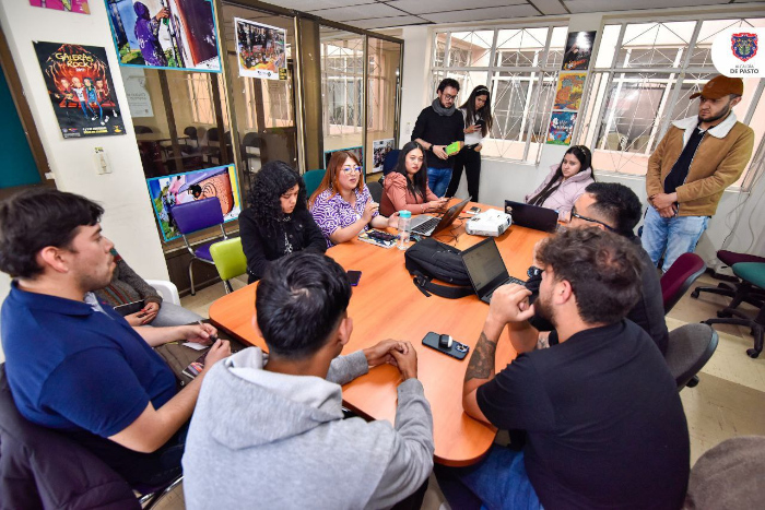 primer encuentro con el  Consejo Municipal de Juventud