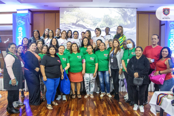 estrategia para la reconversión laboral de la comunidad Lgtbiq+ y trabajadoras sexuales