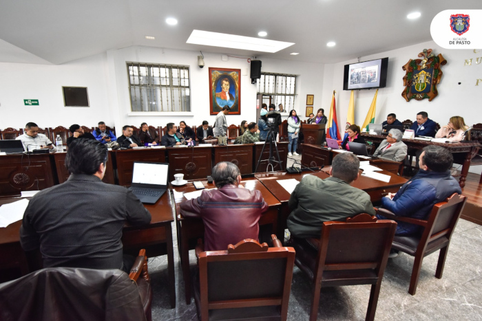 mujeres representantes del sector rural y colectivos femeninos expusieron sus propuestas y sugerencias