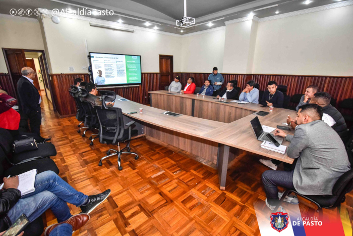 Alcalde Nicolás Toro y gobernador de Nariño lideraron acercamientos con el Gobierno Nacional para afrontar crisis en el sector transportador  