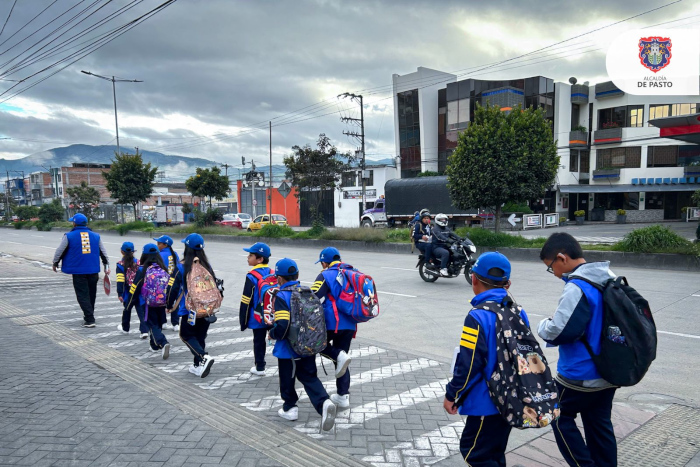 En la Institución Educativa Municipal Libertad se realizó la clausura del programa Caminos Escolares Seguros width=