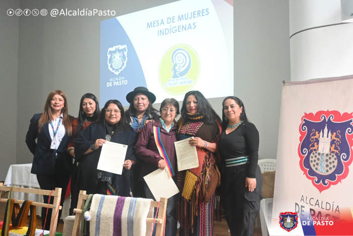 Alcaldía de Pasto fortalece el emprendimiento y los saberes ancestrales de las mujeres indígenas con la entrega de guangas