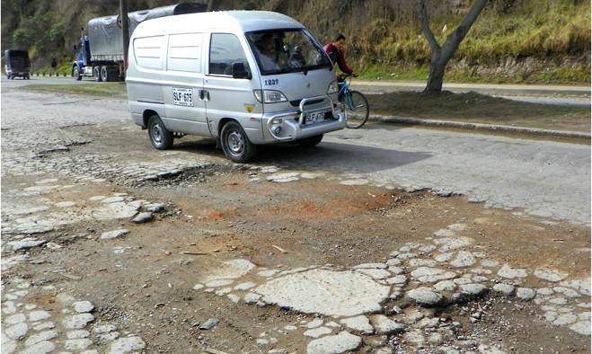 Mal estado Panamericana - Pasto 2013