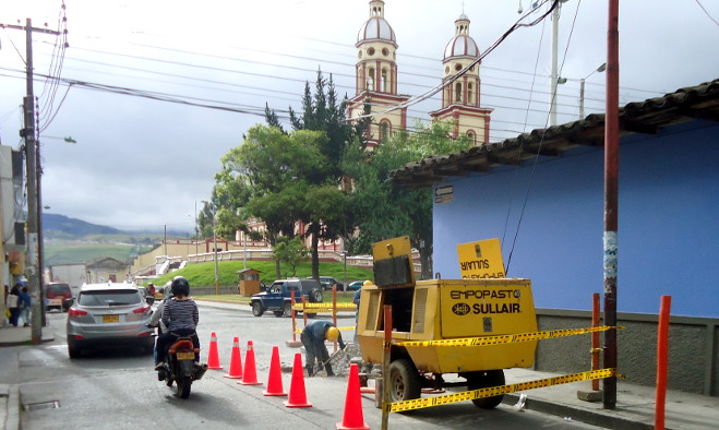 Sectorización hidráulica EMPOPASTO - 2013