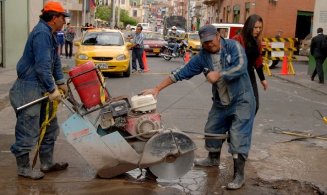 Demarcación y corte de calle - Pasto 2013