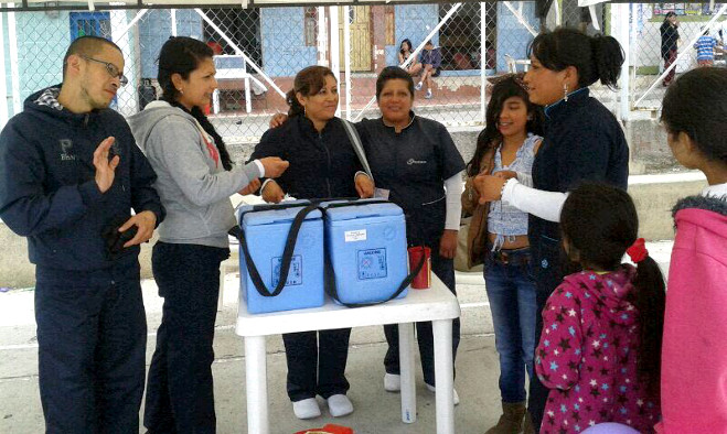 Vacunación en Genoy