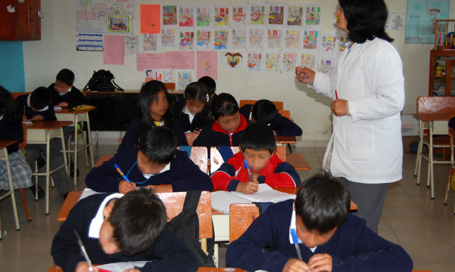 Niños estudiando - Pasto 2014