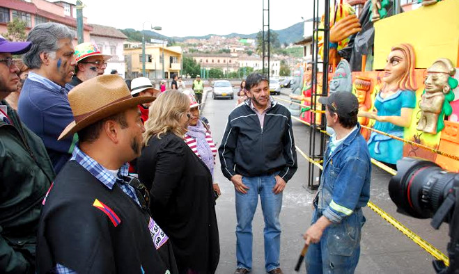 Visita talleres carnaval - 2014