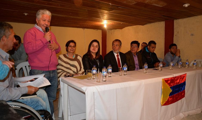 Visita Alcalde a barrio Las Lajas