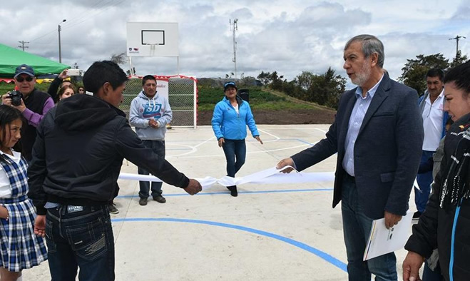 Vereda Santa Bárbara Alto, ya cuenta con un moderno escenario deportivo