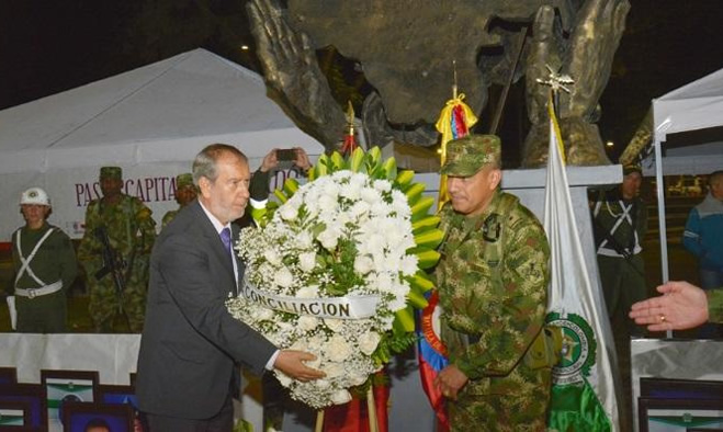 Homenaje a los Héroes Caídos