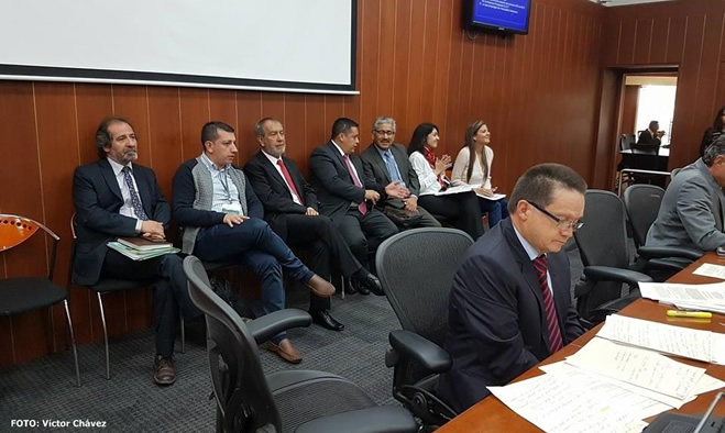 Tema de empopasto en plenaria del senado
