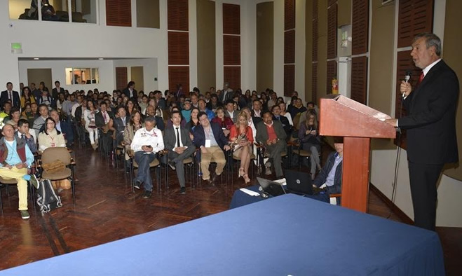 Foro Internacional “IMAGINARIOS DE UNA CIUDAD POSIBLE EN ENTORNOS DE PAZ”
