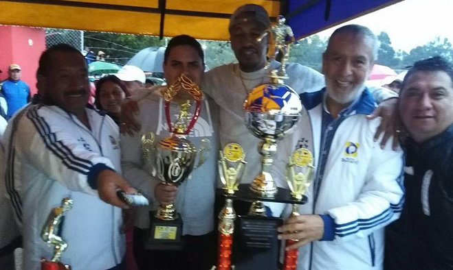 Campeonato de fútbol barrios surorientales 2017