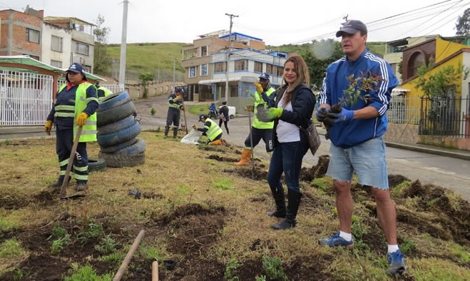 Jornada AMA "Amigos del Ambiente” en el barrio Villa Alejandría de la comuna 3