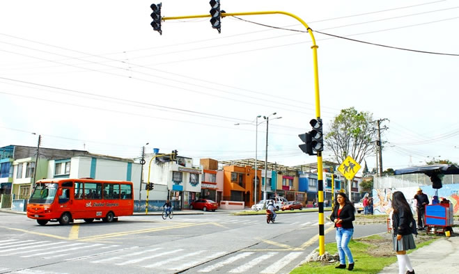 Reposición y mantenimiento de red semafórica