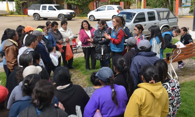 Procesos de emprendimiento a mujeres rurales