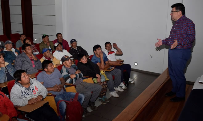Socializacion propuesta de mejoramiento de la Plaza de Mercado El Potrerillo
