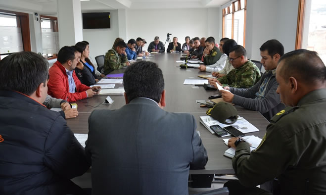 Líderes de la comuna 5 participaron en Consejo de Seguridad