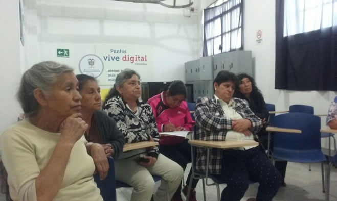 Sensibilización con comerciantes de caninos y felinos