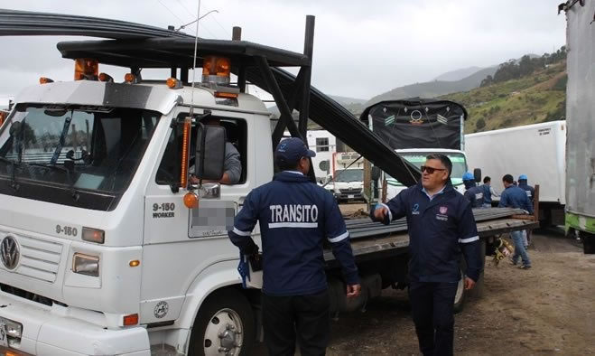 Regular la circulación de vehículos de transporte de carga