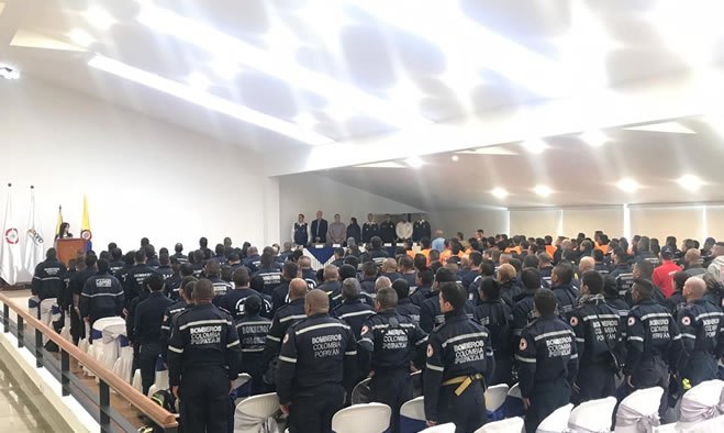 Foro Académico con delegaciones cuerpos de bomberos y emergencias