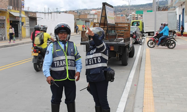 Llamado a no invadir el espacio público