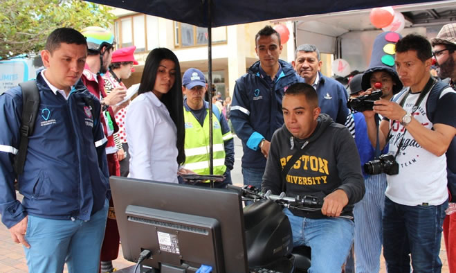 Secretaría de Tránsito y Transporte sensibilizó a motociclistas