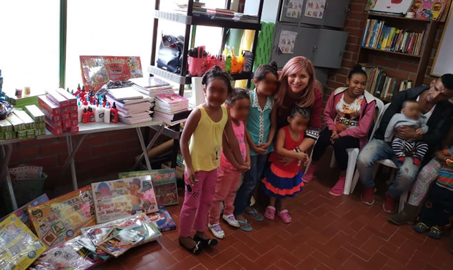Secretaría de Gobierno entregó útiles escolares y juegos didácticos