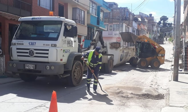 22 toneladas de tierra evacuó Emas originadas por las fuertes lluvias