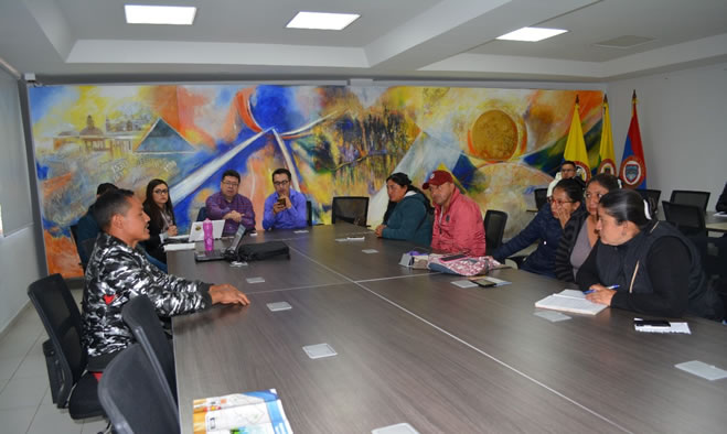 Gobierno municipal socializó propuesta de reubicación y recuperación del espacio público