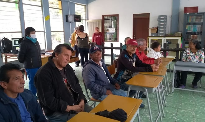 Programa Acceso a la Educación de Adultos Mayores