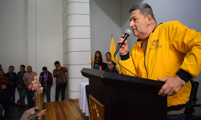 Entrega credenciales alcalde, concejales y ediles