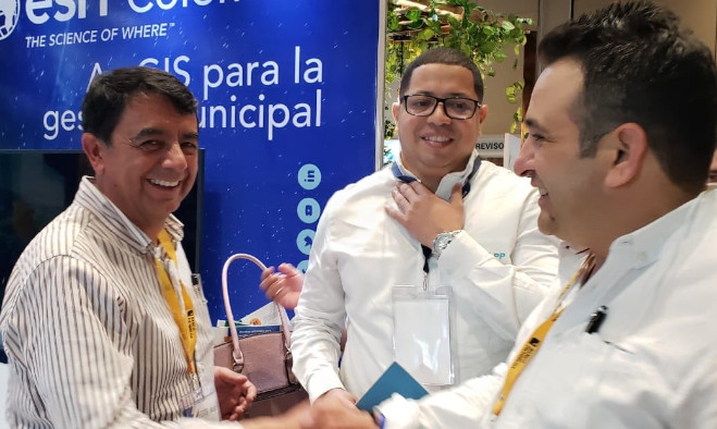 Representante comisión rectora de regalias