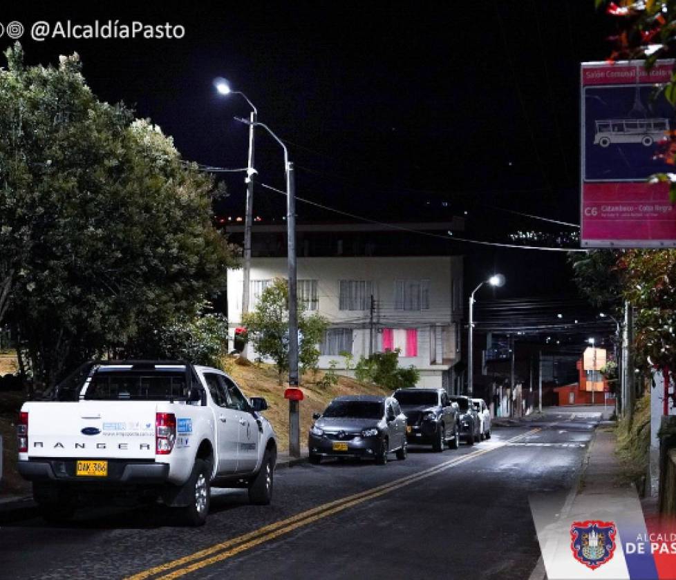 Alcaldía de Pasto y Sepal entregó nuevo sistema de iluminación LED en el barrio Gualcaloma  